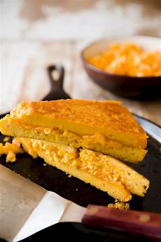 Macaroni Grill Bread