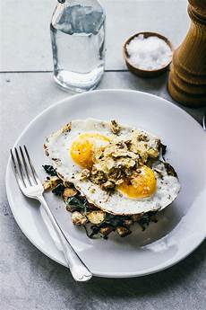 Macaroni Salad With Egg